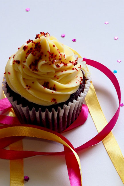 Gallery Celebration With Cake